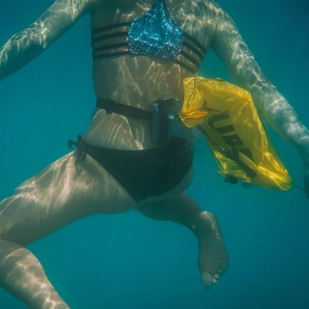 Restube Beach Inflatable Buoyancy Belt - Jellyfish Extra Image 4